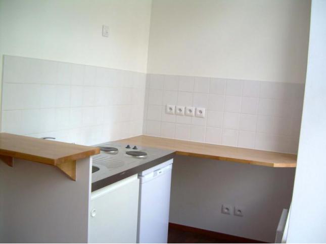 F3 duplex non meublé de 35.40m² - République à Lille
