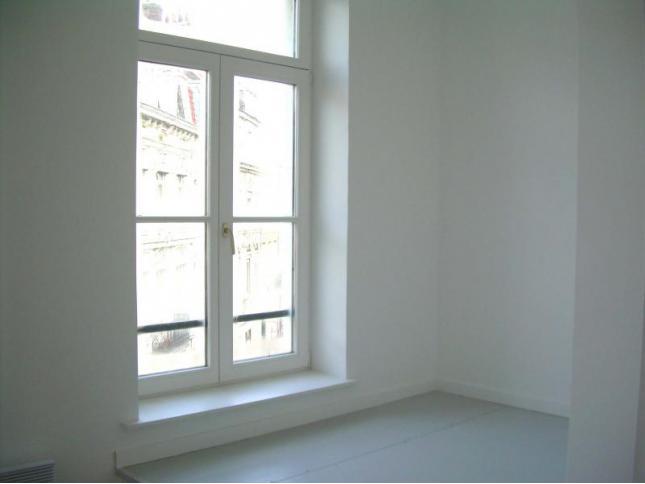 F3 duplex non meublé de 35.40m² - République à Lille