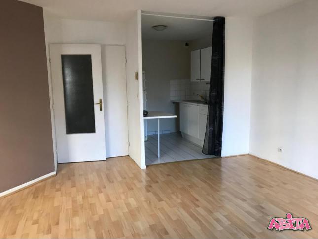 T2 non meublé de 47.71m² - Vieux Lille / Avenue du Peuple Belge à Lille