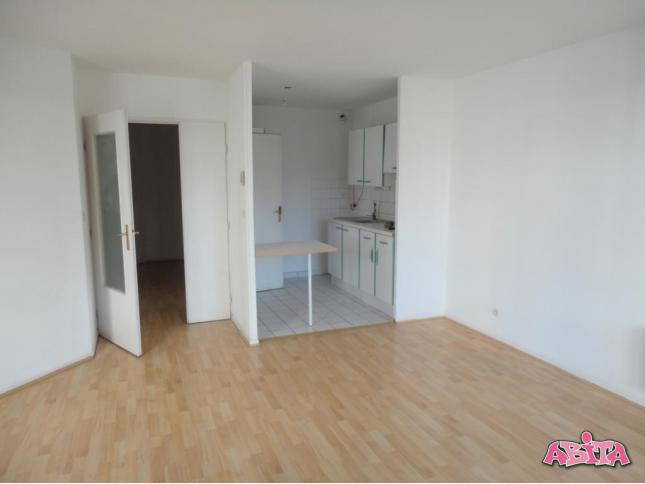 T2 non meublé de 47.71m² - Vieux Lille / Avenue du Peuple Belge à Lille
