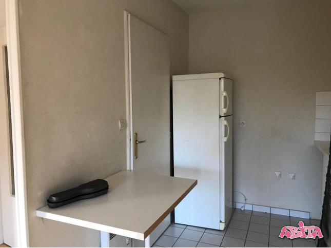 T2 non meublé de 47.71m² - Vieux Lille / Avenue du Peuple Belge à Lille