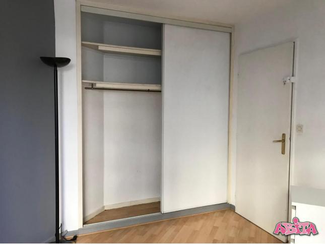 T2 non meublé de 47.71m² - Vieux Lille / Avenue du Peuple Belge à Lille
