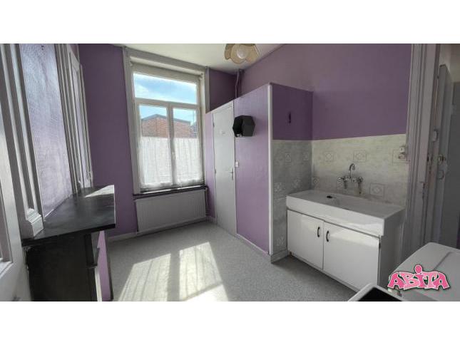 F1 non meublé de 30.11m² - Saint-Michel à LILLE